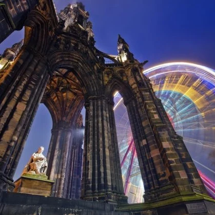 Scott Monument close up