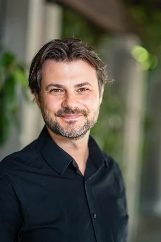 George Firican, Founder at Lights on Data Consulting & Training